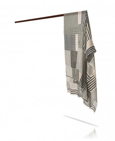 Палантин Женский W40-RAYURES/NOIR